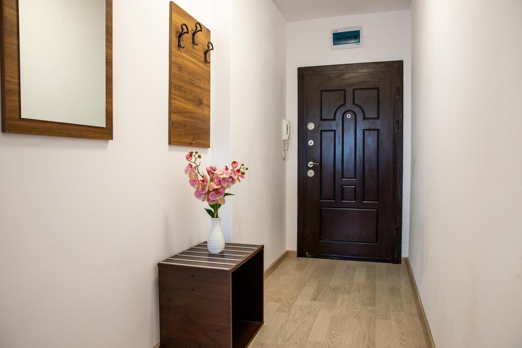 Two-Bedroom Premium Apartment St Constantin et Helena Extérieur photo